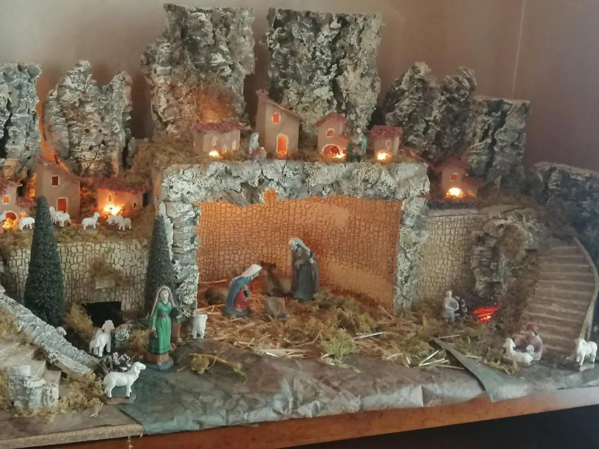 Prázdninový dům Villa Belmonte Tresche Conca Itálie