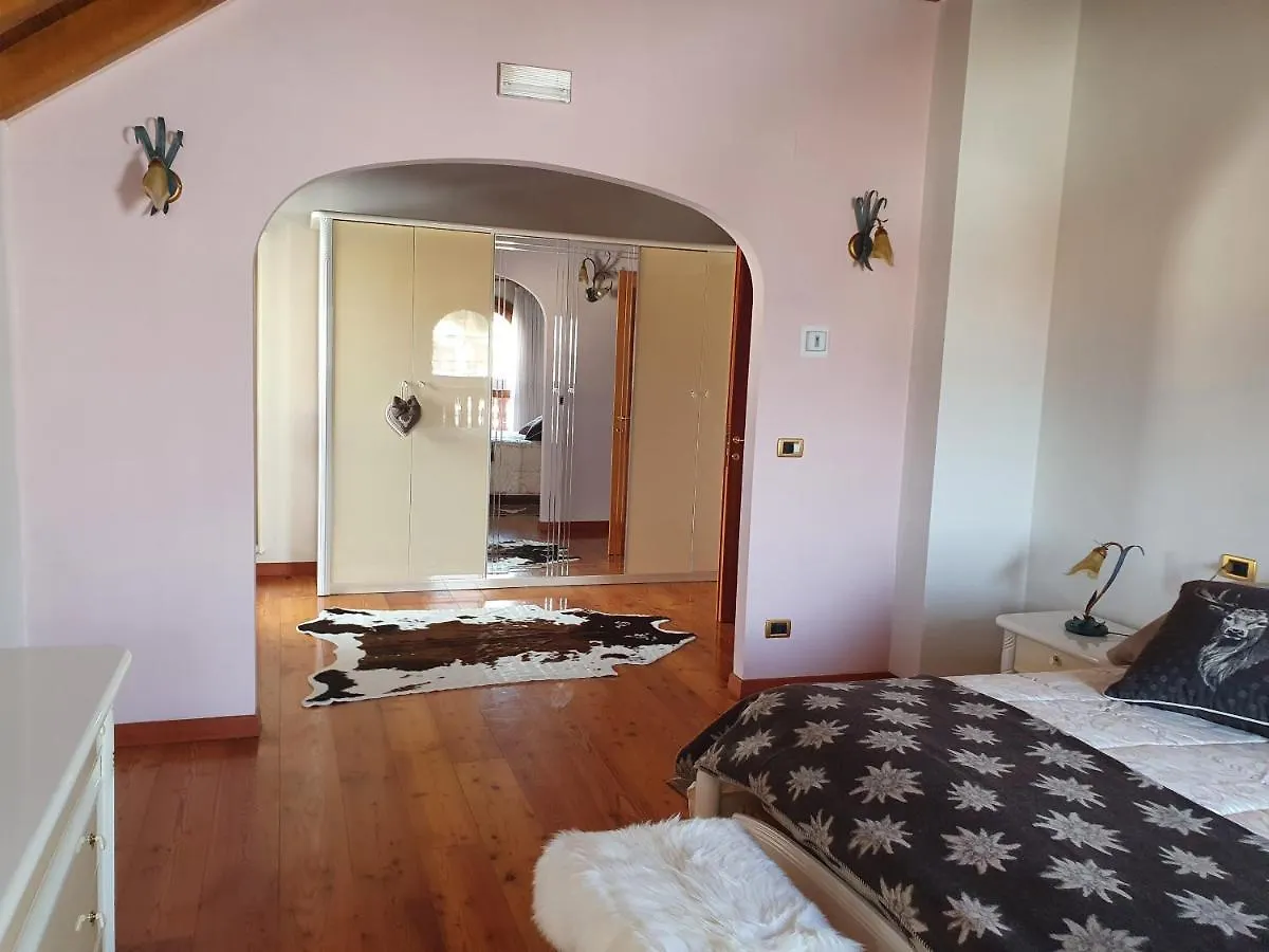 Villa Belmonte Tresche Conca 0*,  Italy